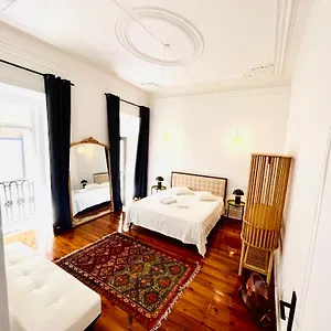 The Royal Prince Garden Apartments In Principe Real , Lisboa Portugal