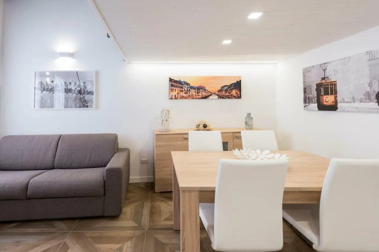 Luxury Apartment Milano Centro  Milan